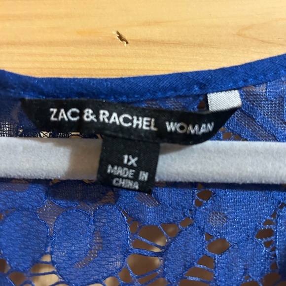 Beautiful blue shift dress - Picture 3 of 4